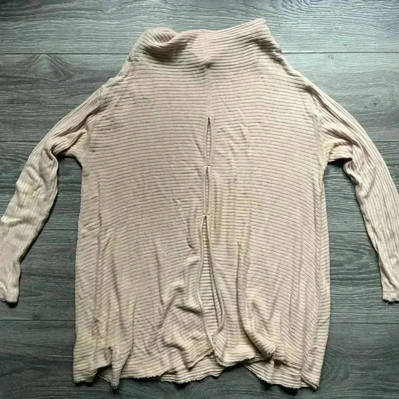 We The Free Blush Open Knit Funnel Neck Long Sleeve Relaxed Fit Shirt Size M - Picture 2 of 9